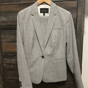 Women’s Banana Republic Gray Suit- Classic Tailoring